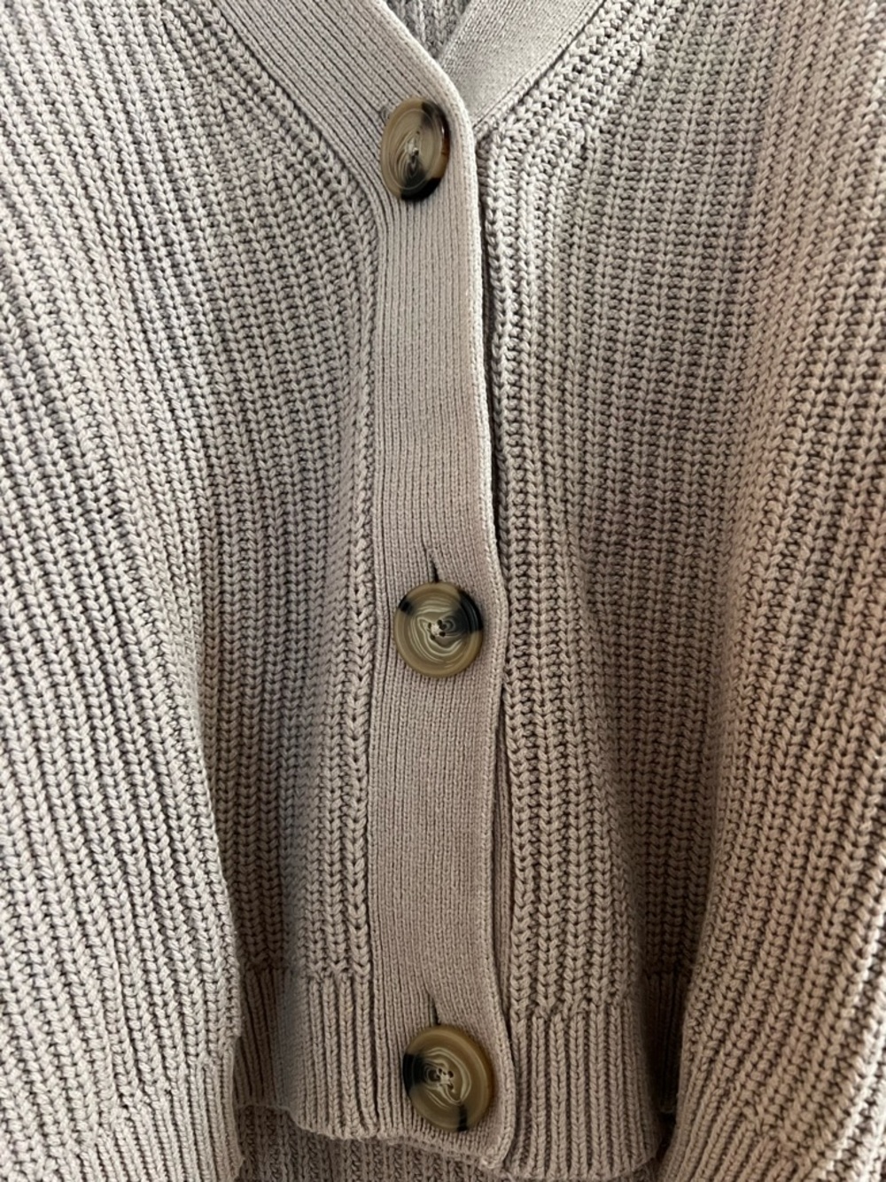 H&M Button Down Cardigan - Picture 3 of 4